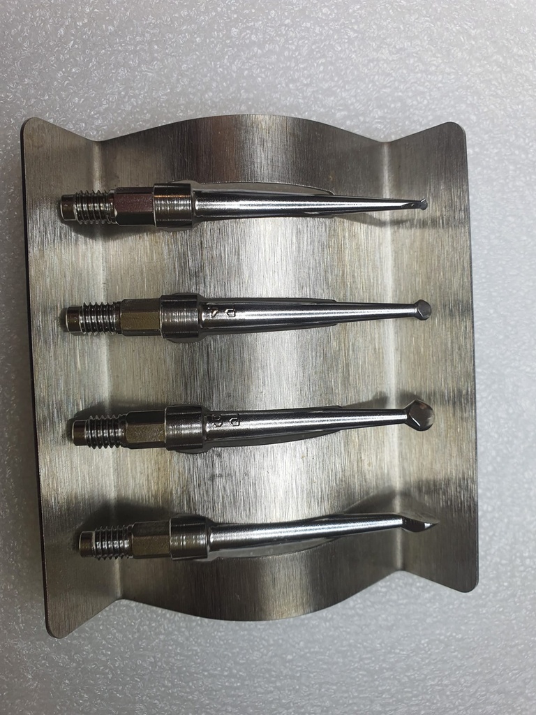 Dentanomic Periostelevator Set bestehend aus 4 Periostelevator Klingen (2, 4, 6 und 8 mm) + Sterilisationsbehälter - Der Artikel ist ohne Originalverpackung