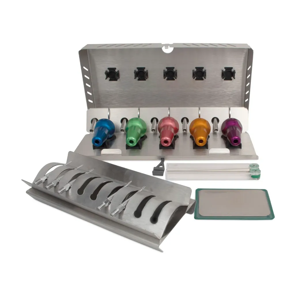 DENTANOMIC Feline Set – Gold (Standard), bestehend aus 5 Standardhandgriffen (lila, orange, grün, blau und rosa) + 2 und 3 mm Elevator Klingen + 1.5, 2 und 3 mm Luxator Klingen + Aufbewahrungsrack + Schleifset + Sterilisationsbehälter